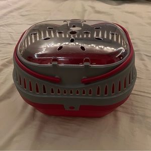 live world pet carrier